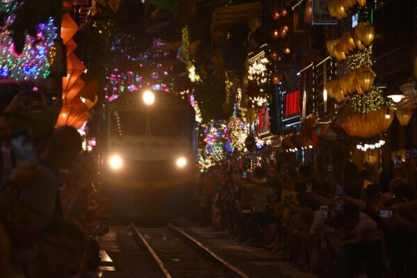 train Vietnam