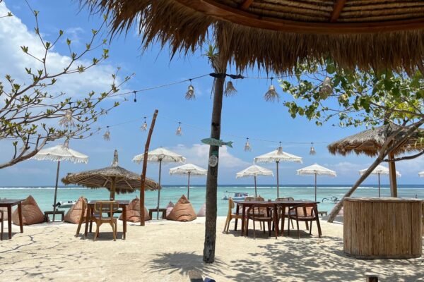 Bar sur la plage de GILI AIR